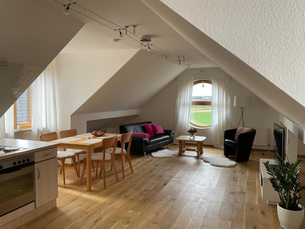 Sonniges Jura Loft Im Golf Paradies Hilzhofen Pilsach Екстер'єр фото